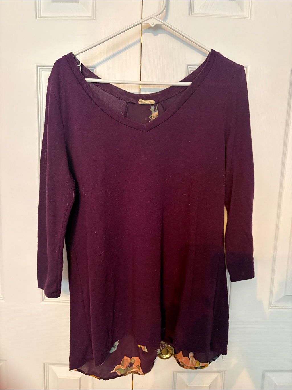 Le Lis Deep Plum V-Neck Long Sleeve Tunic With Floral Hem